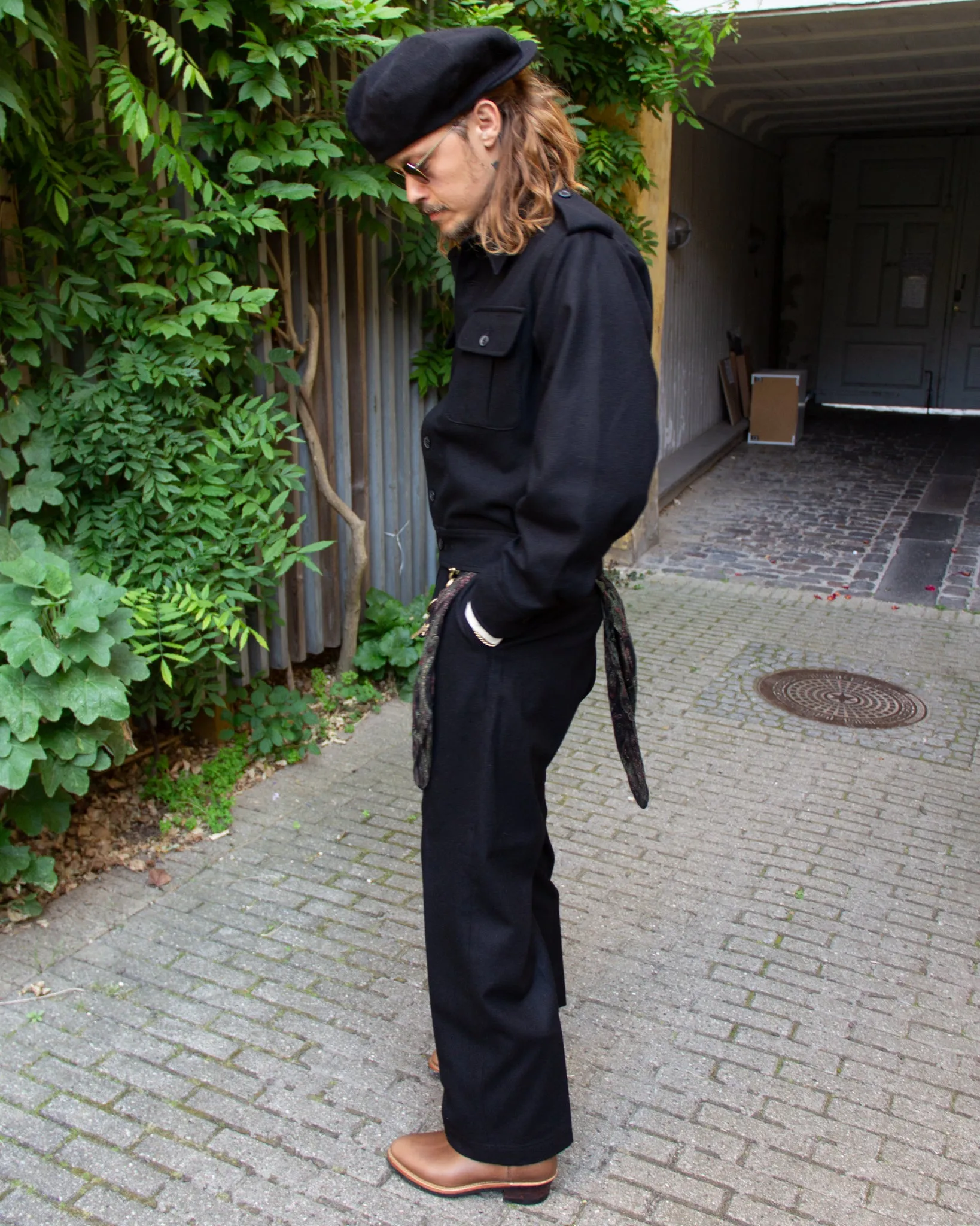 Hansen Garments, Sander, Black Wool