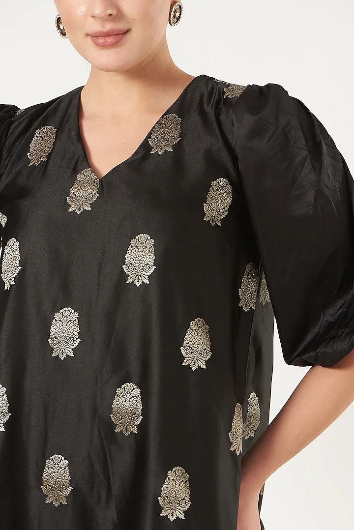 Kauseya Silk Dress In black