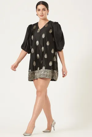 Kauseya Silk Dress In black