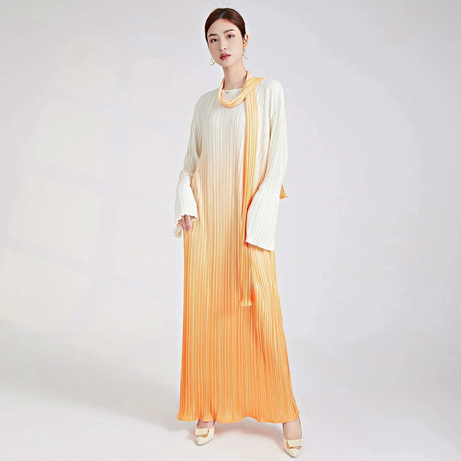 Truly Pleated & Wide Cuffs Oversized Midi Dress